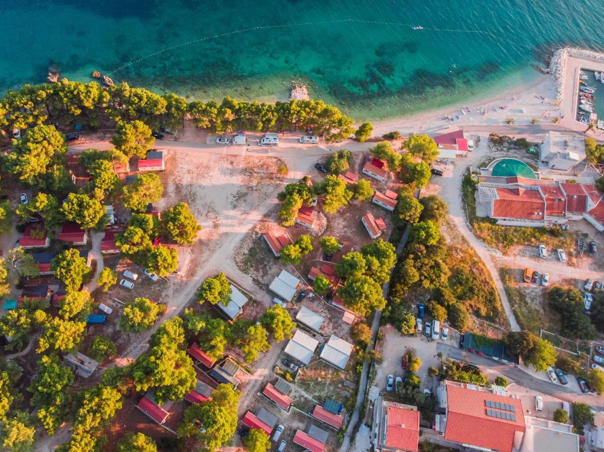 Kamp Dole - Navores Village de vacances Živogošće