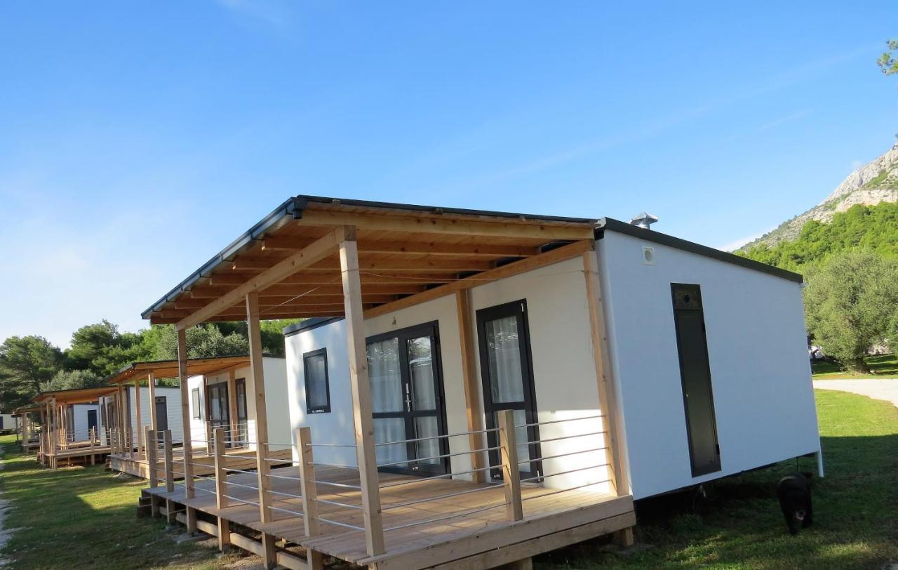 Kamp Dole - Navores Village de vacances